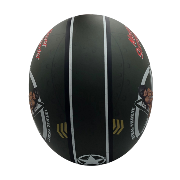 Casco V8 Bombas Fuera